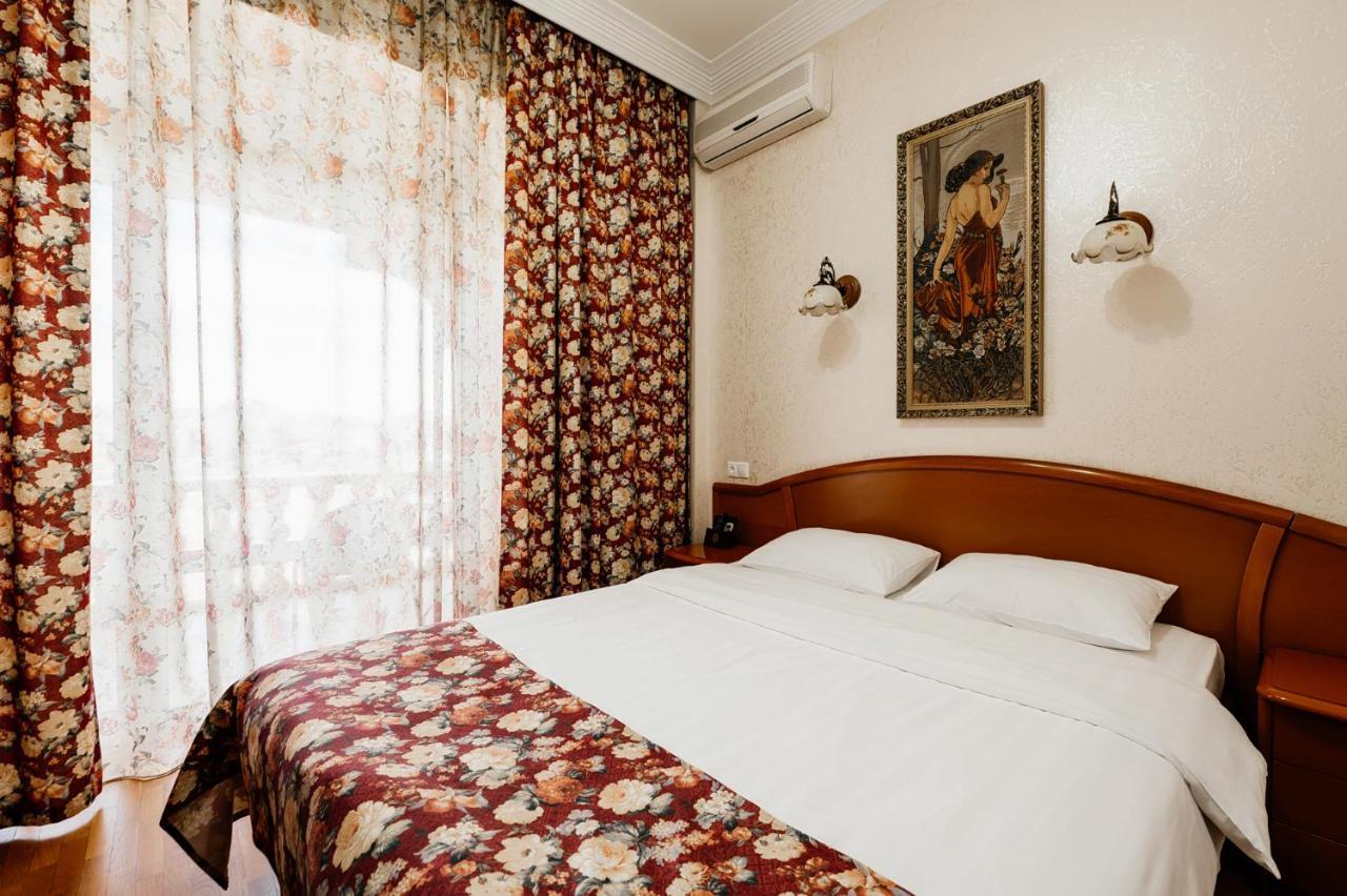 Chebotarev Hotel Sochi Ngoại thất bức ảnh