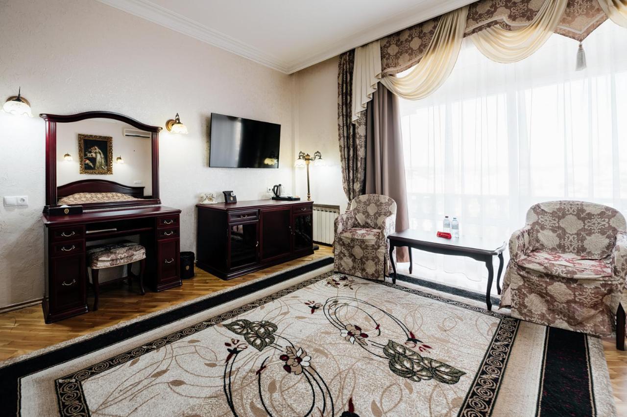 Chebotarev Hotel Sochi Ngoại thất bức ảnh